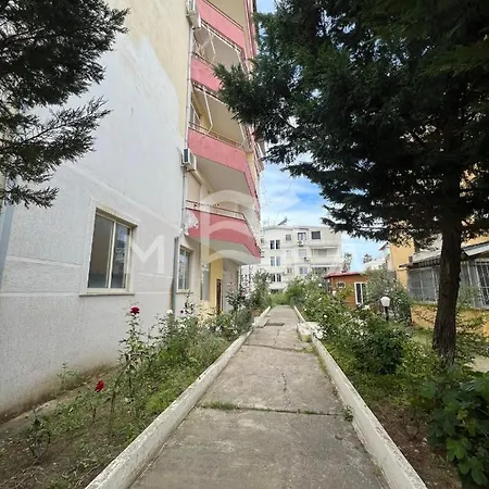 1 Bedroom Apartment, 604 Lägenhet Golem (Tirana)
